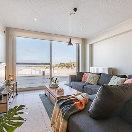 Huswell - Beachfront Apartment In Zeebrugge Eksteriør billede