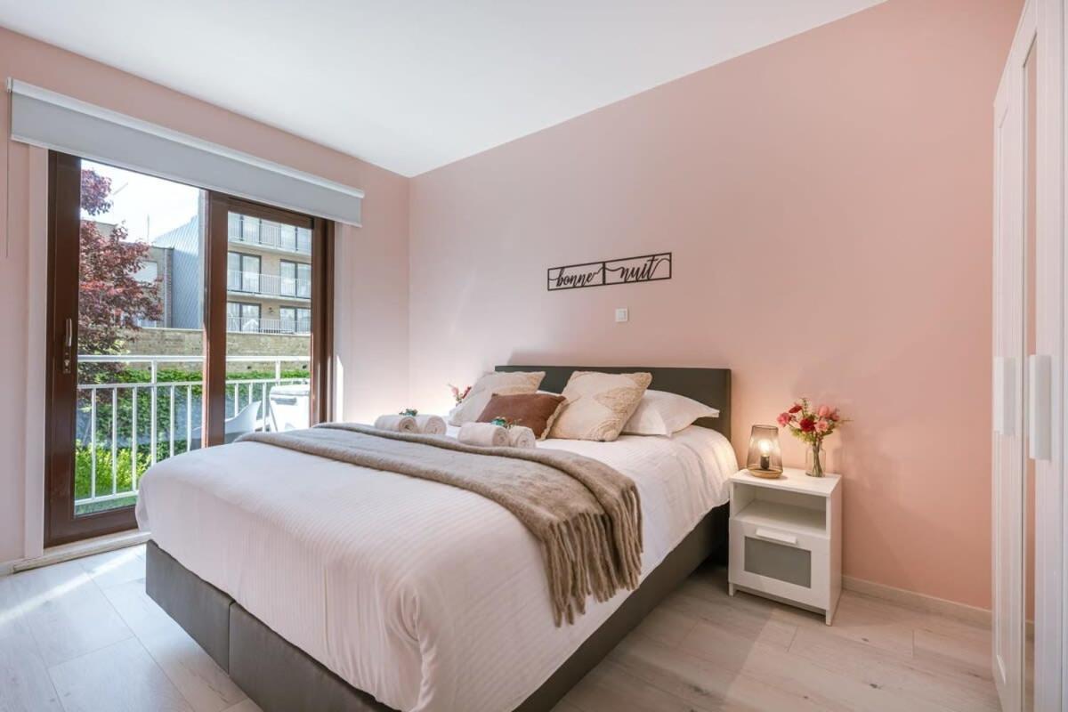 Huswell - Beachfront Apartment In Zeebrugge Eksteriør billede
