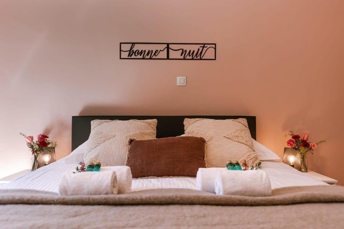 Huswell - Beachfront Apartment In Zeebrugge Eksteriør billede