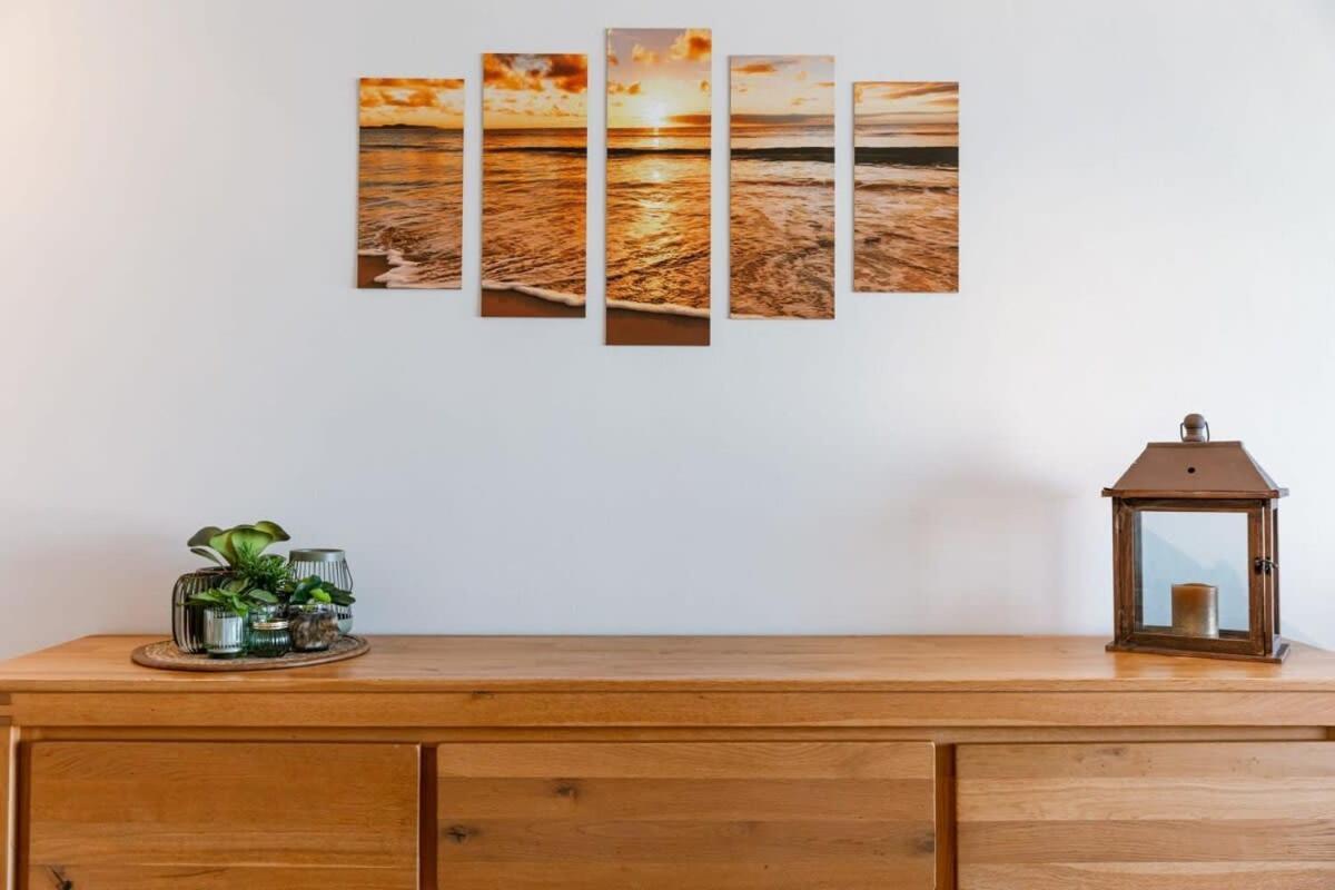 Huswell - Beachfront Apartment In Zeebrugge Eksteriør billede